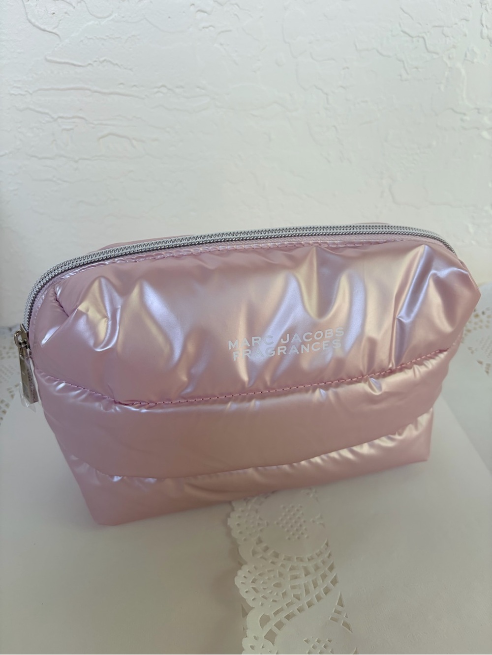 Marc Jacobs Cosmetic/Fragrance Puffer Pouch